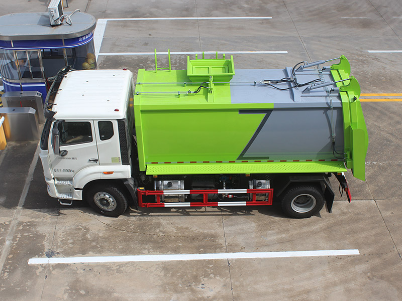 SCS5182TCAZZ6型餐廚垃圾車