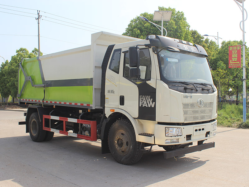 解放J6L壓縮式對接垃圾車