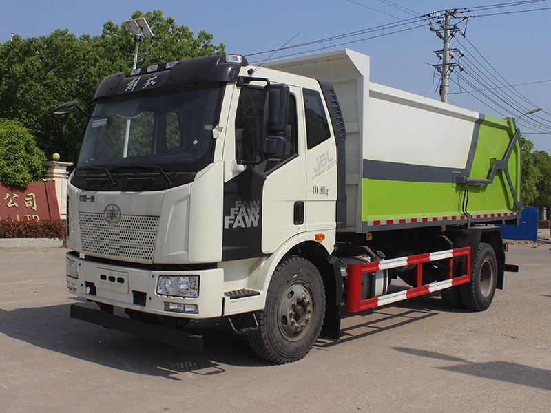 解放J6L壓縮式對(duì)接垃圾車