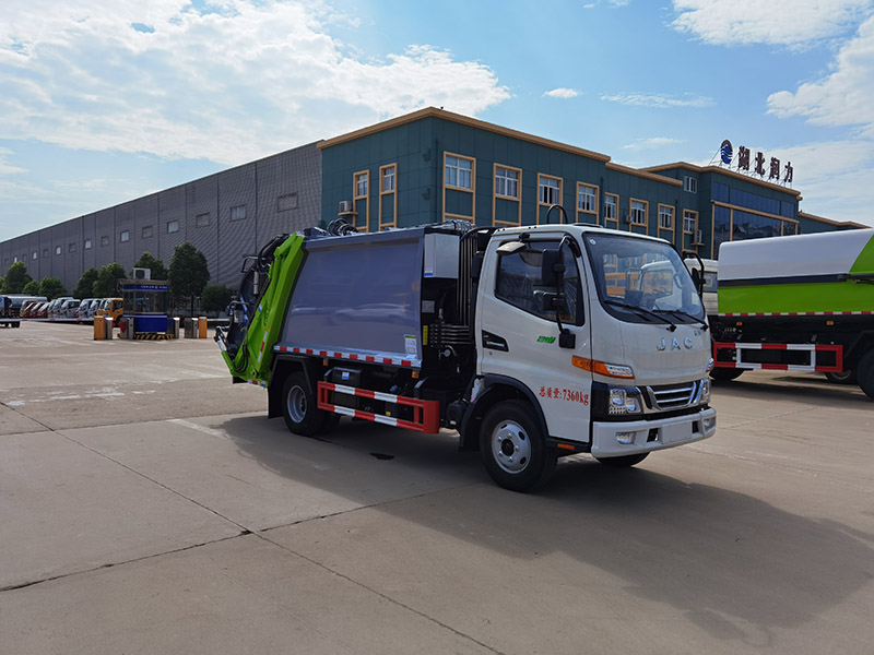 江淮V3國(guó)六底盤(pán)6方壓縮垃圾車(chē)