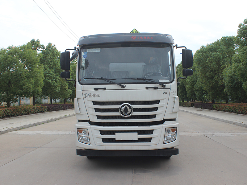 東風(fēng)隨專(zhuān)14.7立方SCS5260GFWEQ6腐蝕性物品罐式運(yùn)輸車(chē)