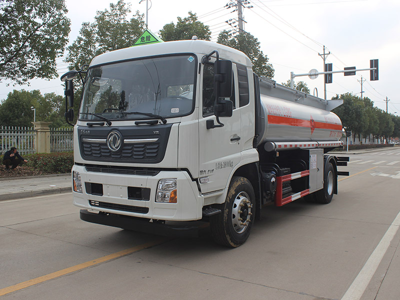 東風(fēng)天錦12.1立方SCS5181GJYDFH6加油車