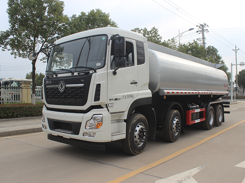 東風(fēng)天龍21立方SCS5311GPGDFH6普通液體運(yùn)輸車