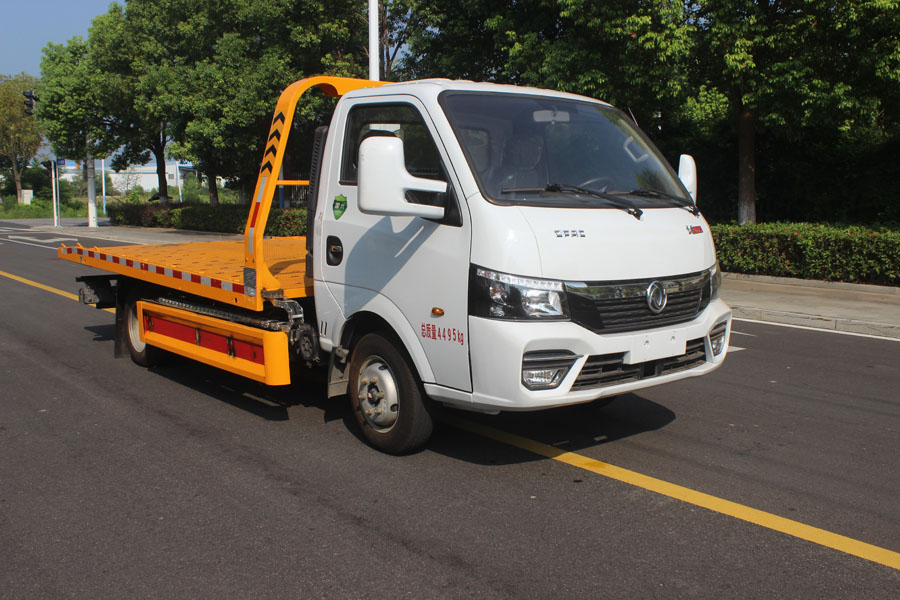 潤(rùn)知星牌SCS5041TQZEQ6型清障車(chē)