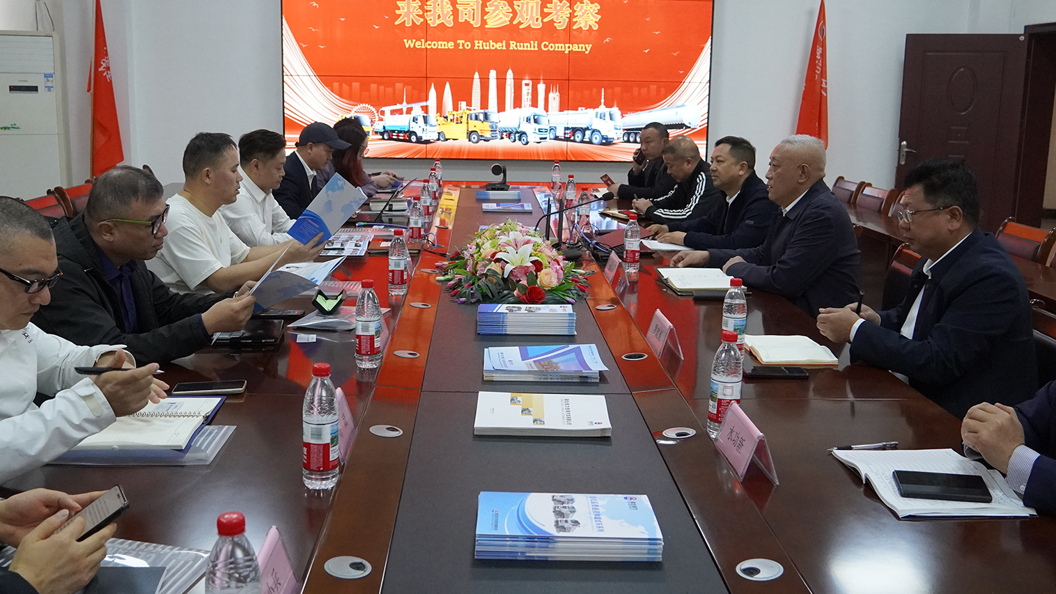 知名外貿(mào)公司來潤(rùn)力訪問，深入交流合作共贏！